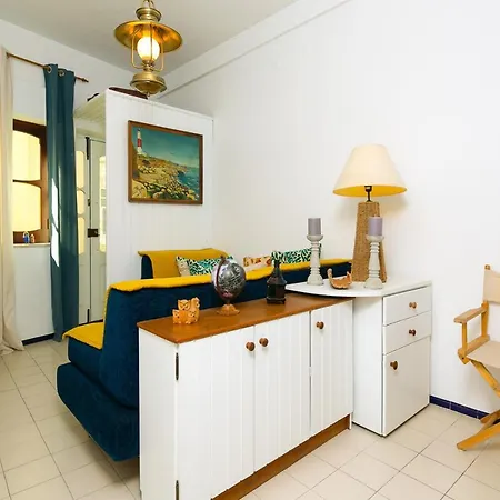 A18 - Chimney Townhouse In Historic Center Apartment