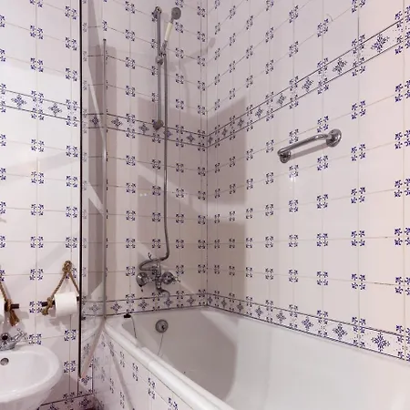 Apartment A18 - Chimney Townhouse In Historic Center